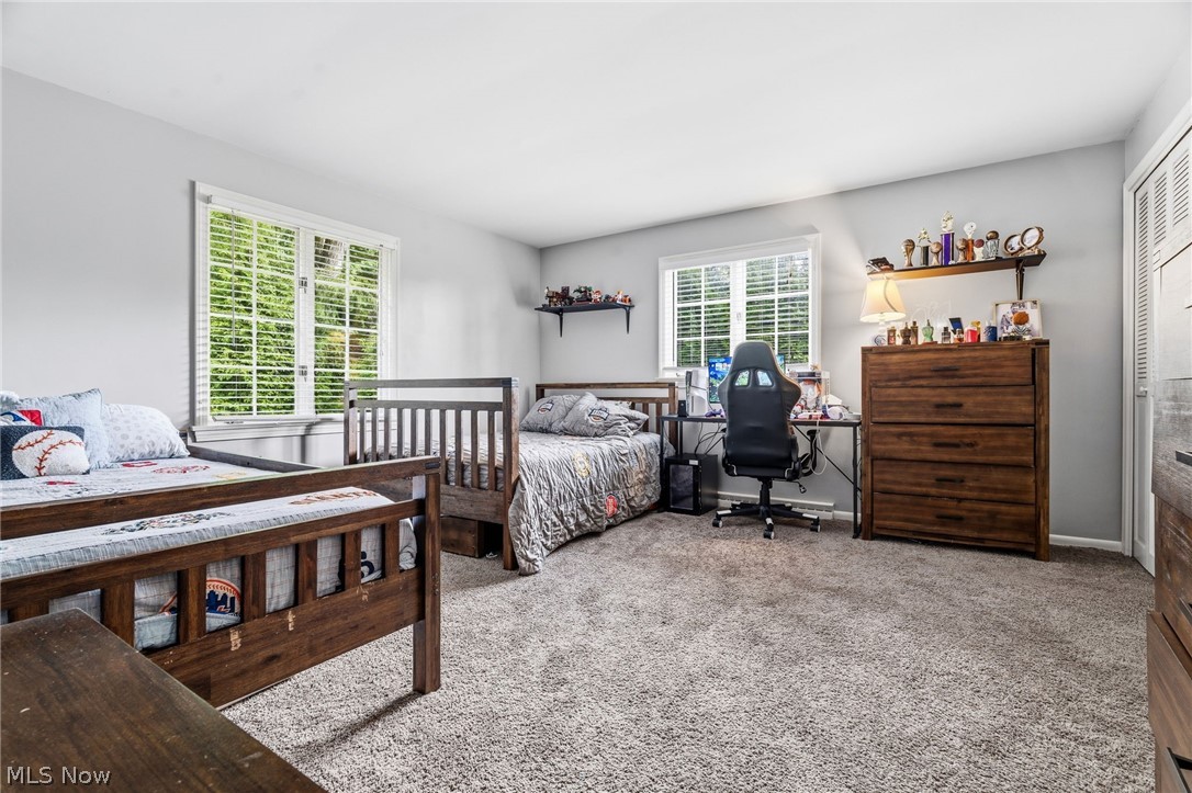 3189 Dunbarton Avenue NW Canton OH 44708
