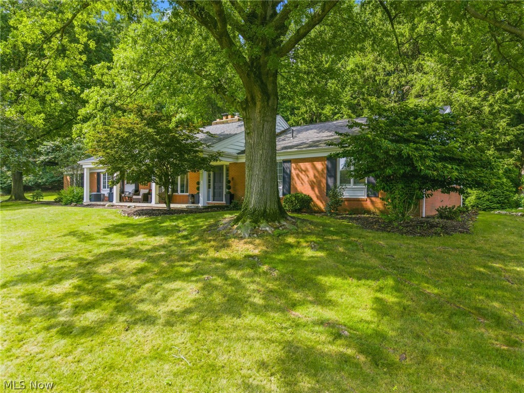 3189 Dunbarton Avenue NW Canton OH 44708