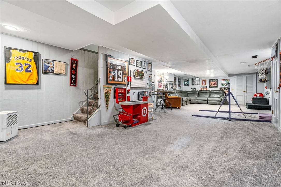 3189 Dunbarton Avenue NW Canton OH 44708