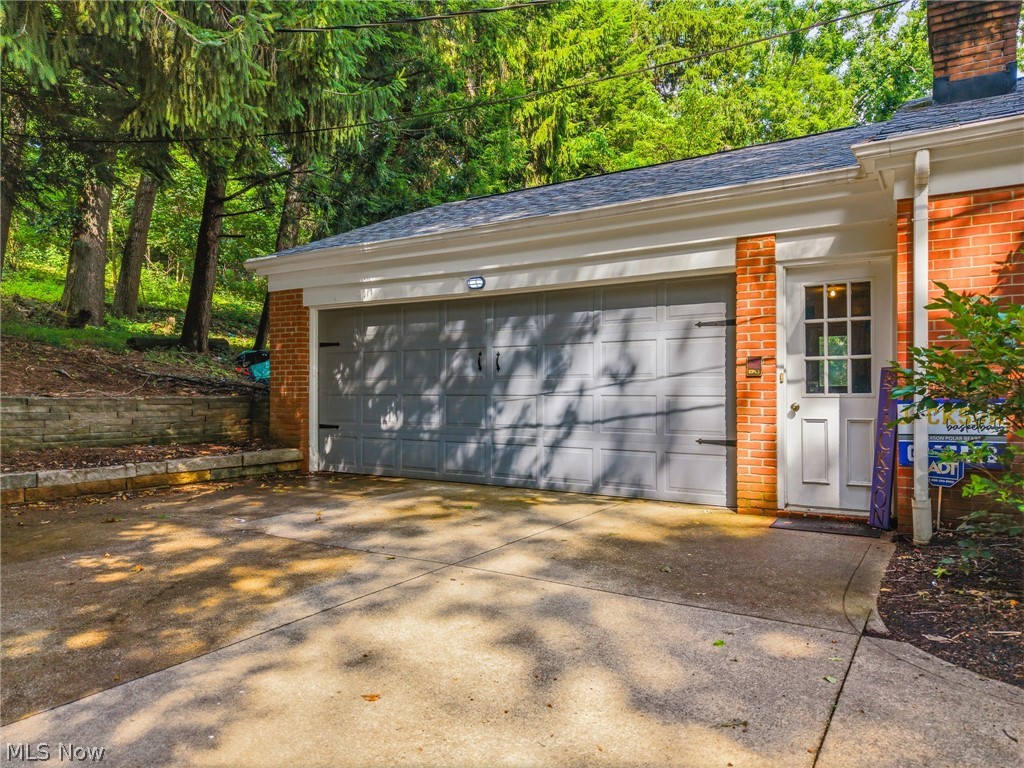 3189 Dunbarton Avenue NW Canton OH 44708