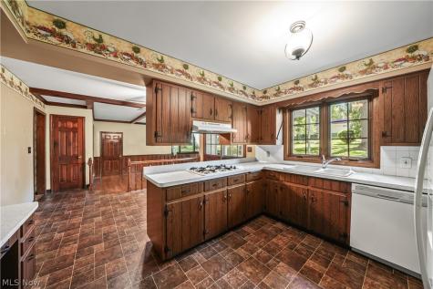 504 Vinewood Avenue Tallmadge OH 44278