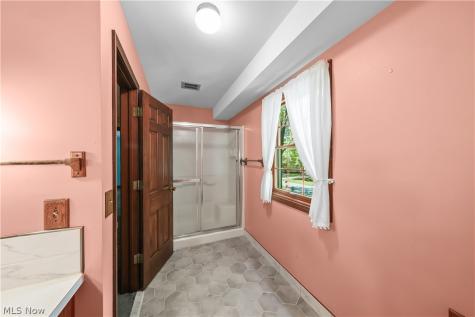 504 Vinewood Avenue Tallmadge OH 44278