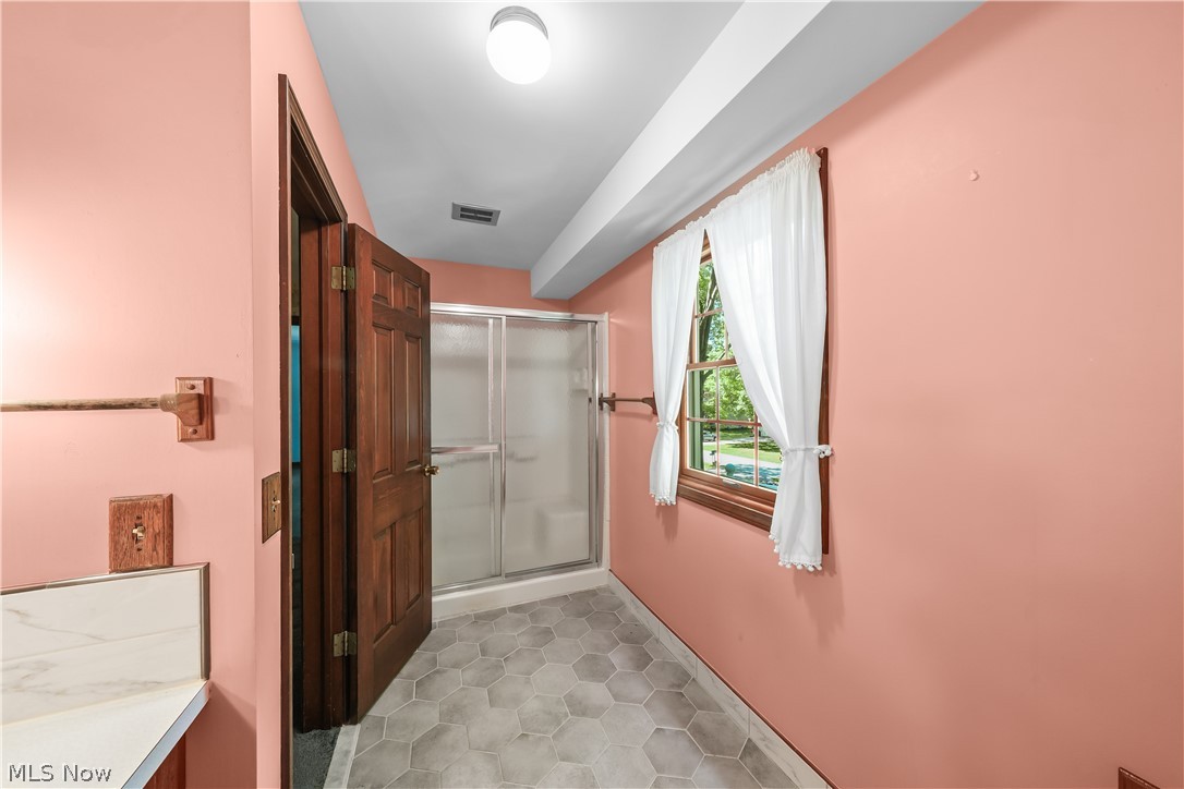 504 Vinewood Avenue Tallmadge OH 44278