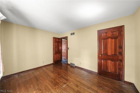 504 Vinewood Avenue Tallmadge OH 44278