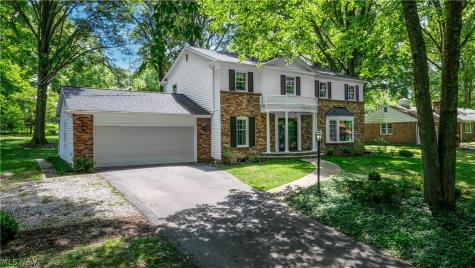 504 Vinewood Avenue Tallmadge OH 44278