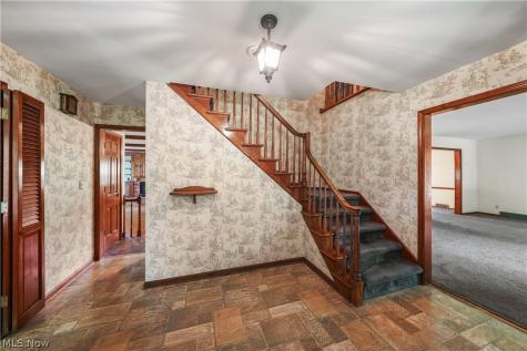 504 Vinewood Avenue Tallmadge OH 44278