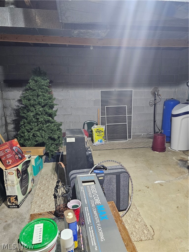 14816 Rock Creek Road Chardon OH 44024