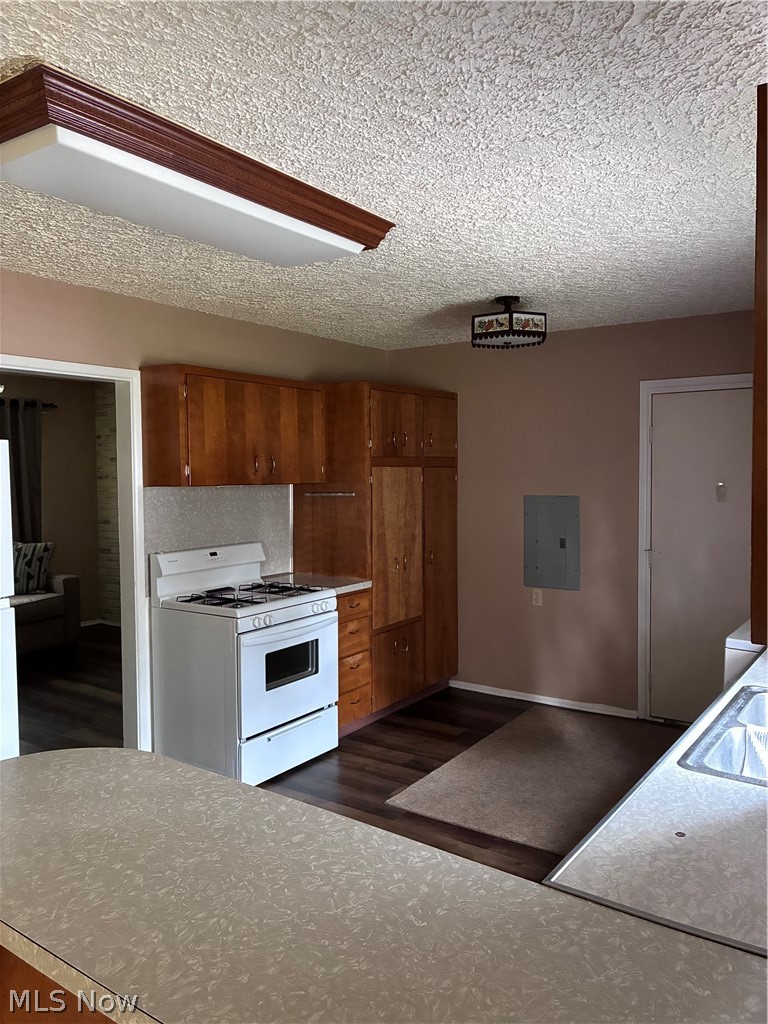 2400 Midway Avenue NE Canton OH 44705
