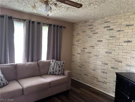 2400 Midway Avenue NE Canton OH 44705