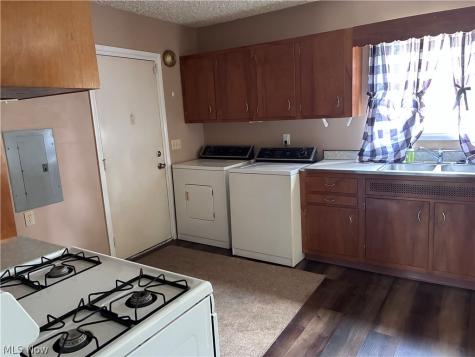 2400 Midway Avenue NE Canton OH 44705