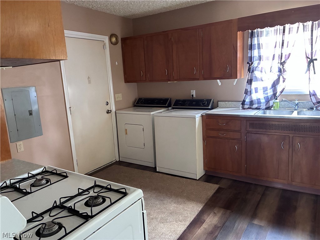2400 Midway Avenue NE Canton OH 44705