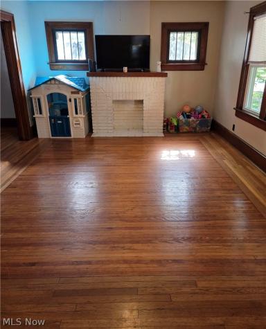 995 N Howard Street Akron OH 44310