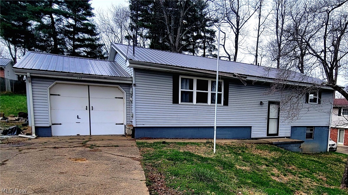 107 Nelson Avenue Marietta OH 45750
