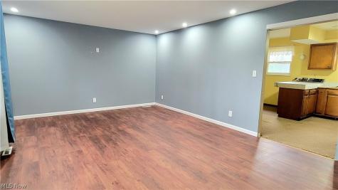 107 Nelson Avenue Marietta OH 45750