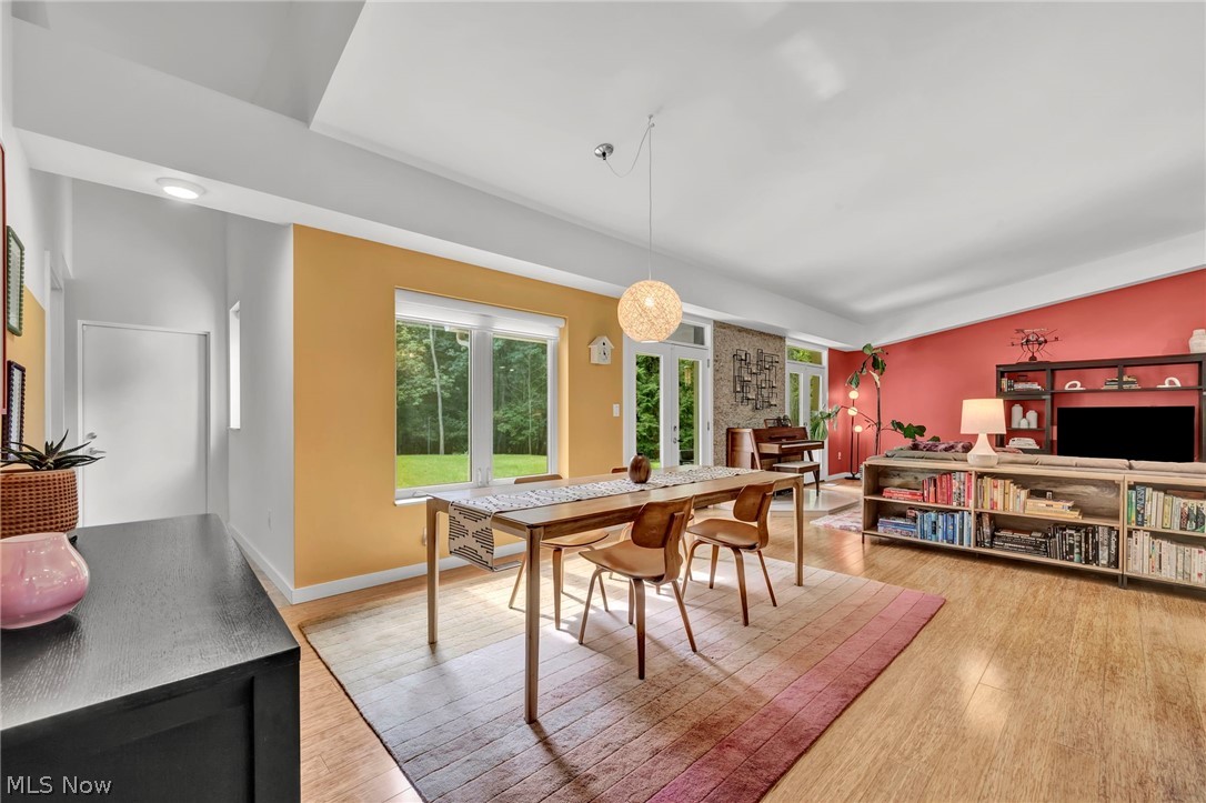 8365 Whitewood Road Brecksville OH 44141
