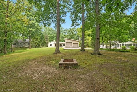 8365 Whitewood Road Brecksville OH 44141
