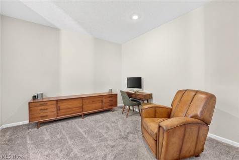32002 Westview Trail Avon Lake OH 44012