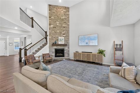 32002 Westview Trail Avon Lake OH 44012