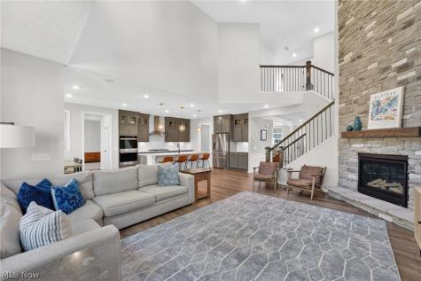 32002 Westview Trail Avon Lake OH 44012
