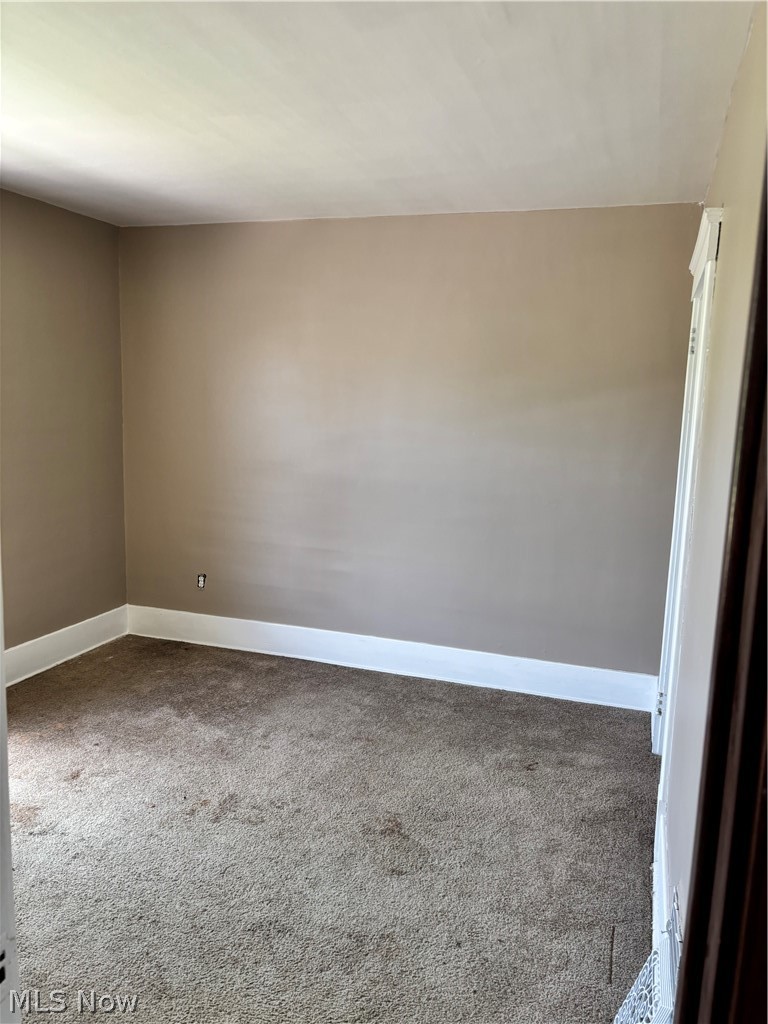 972 Front Street SW Warren OH 44485