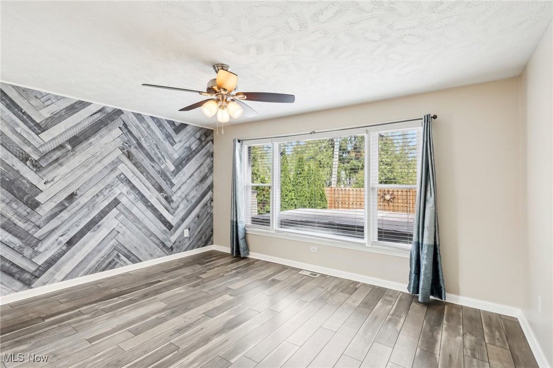 65 Pinehurst Boulevard Eastlake OH 44095