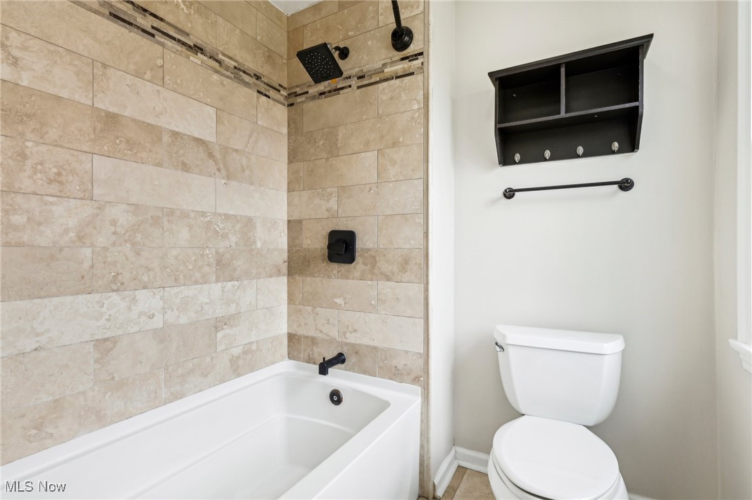 65 Pinehurst Boulevard Eastlake OH 44095