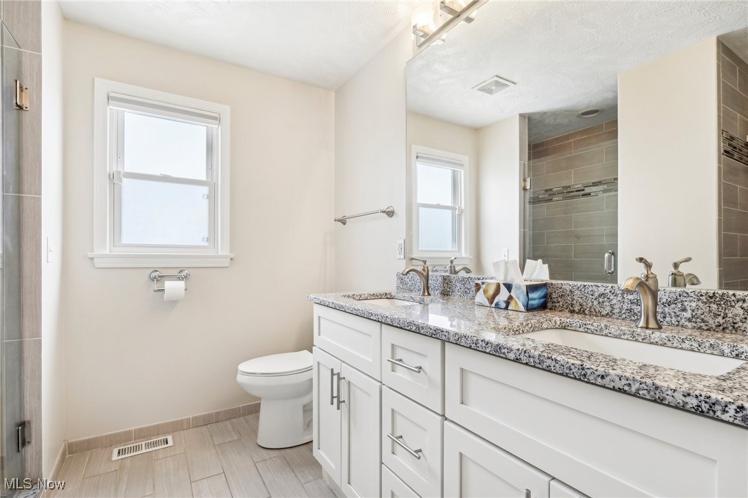 65 Pinehurst Boulevard Eastlake OH 44095