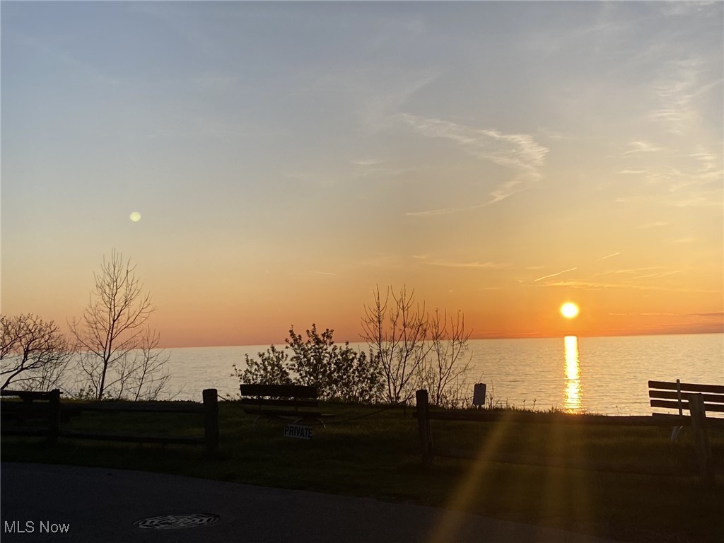 65 Pinehurst Boulevard Eastlake OH 44095