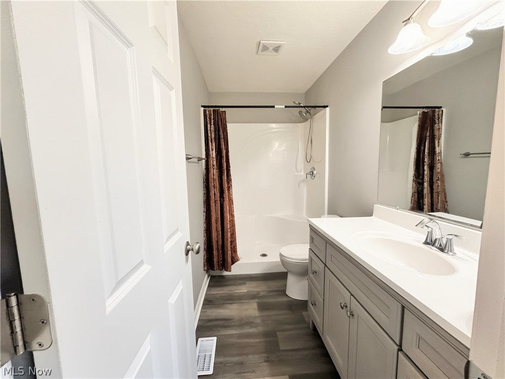 4718 Belle Meadow Road Mentor OH 44060