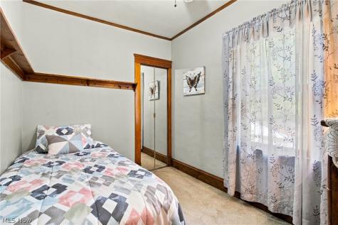 4406 Muriel Avenue Cleveland OH 44109