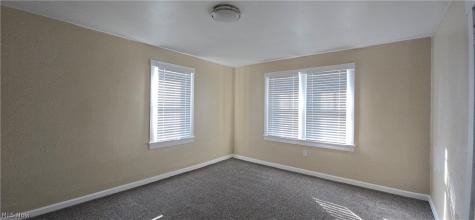370 Lora Avenue Youngstown OH 44504