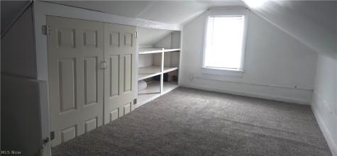 370 Lora Avenue Youngstown OH 44504