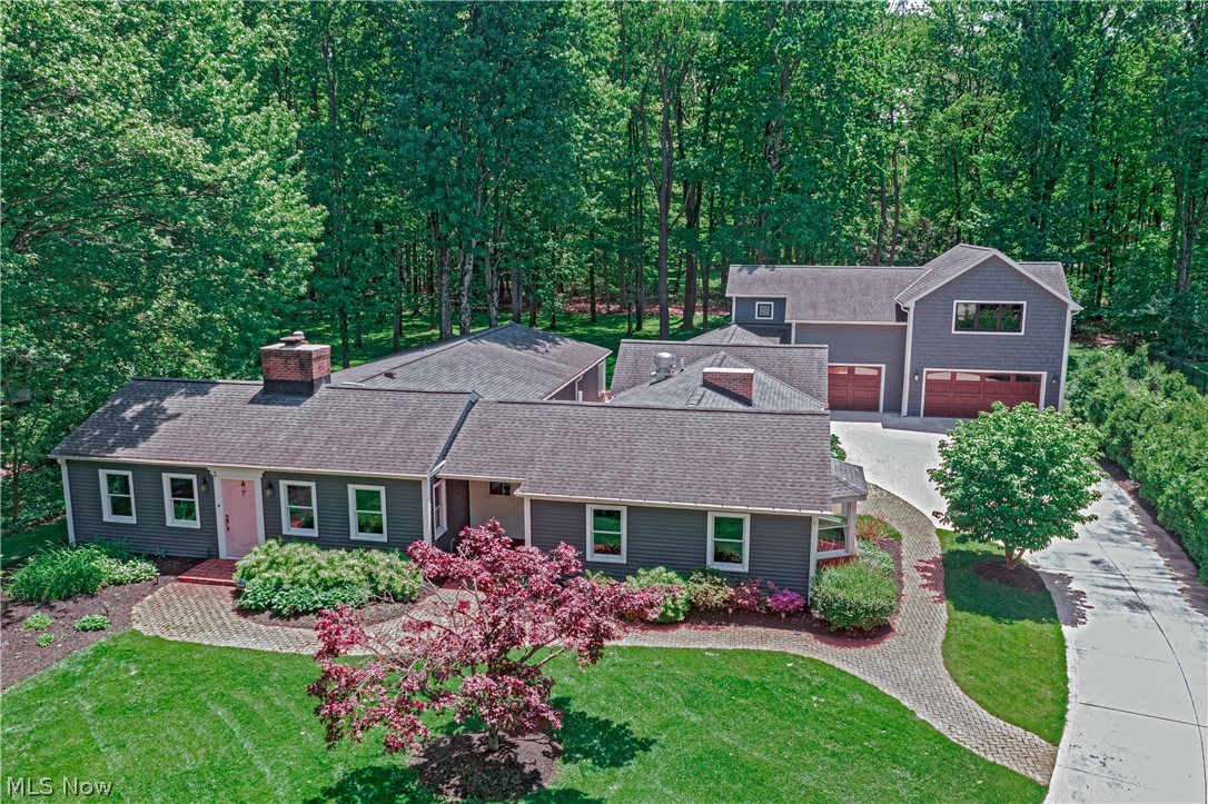 1 Deerfield Drive Chagrin Falls OH 44022