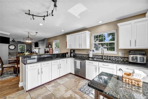 2723 Sexton Court Broadview Heights OH 44147
