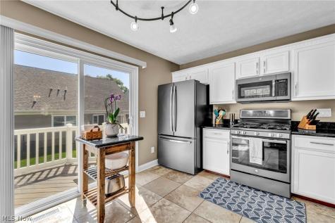 2723 Sexton Court Broadview Heights OH 44147