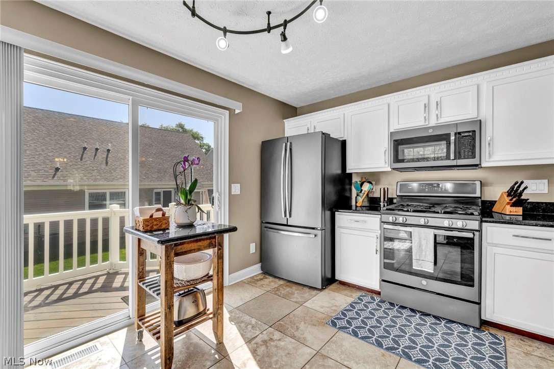 2723 Sexton Court Broadview Heights OH 44147