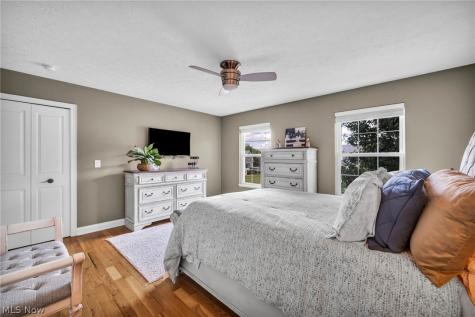 2723 Sexton Court Broadview Heights OH 44147