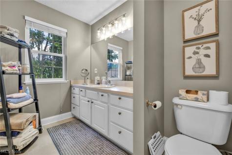 2723 Sexton Court Broadview Heights OH 44147