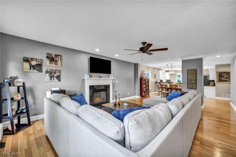 2723 Sexton Court Broadview Heights OH 44147