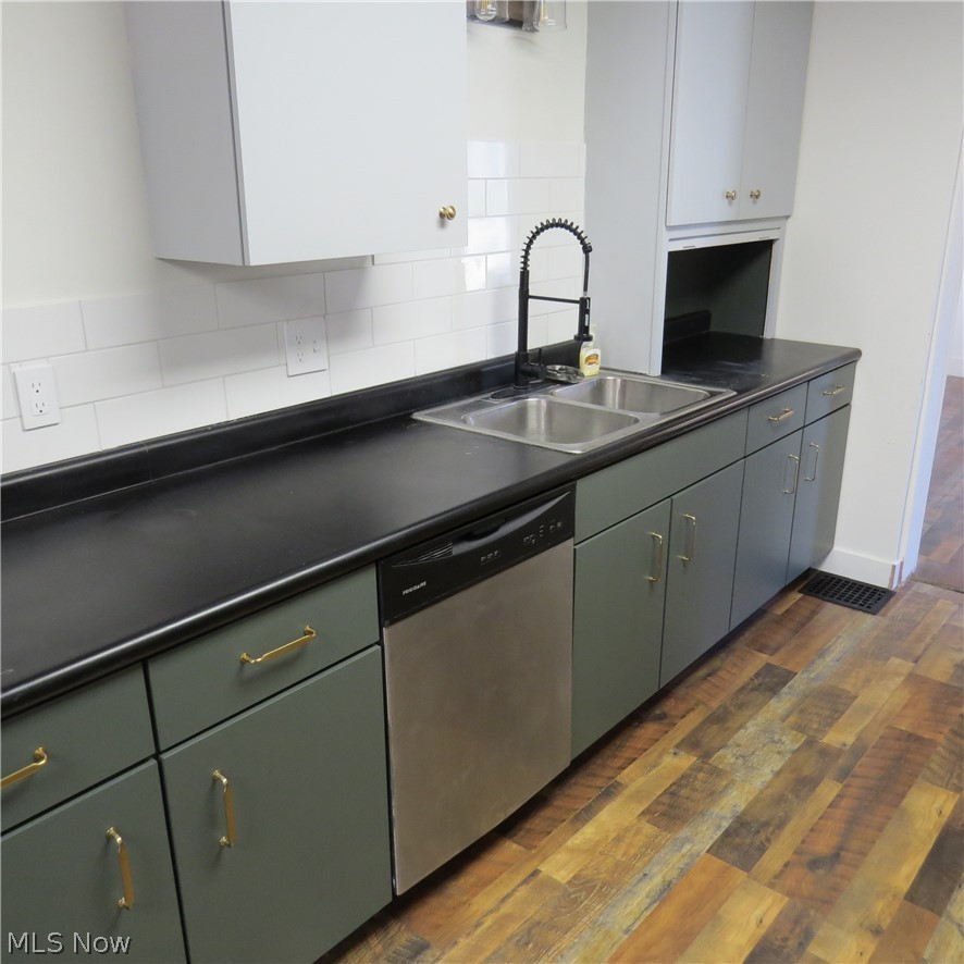109 Park Avenue NE Carrollton OH 44615