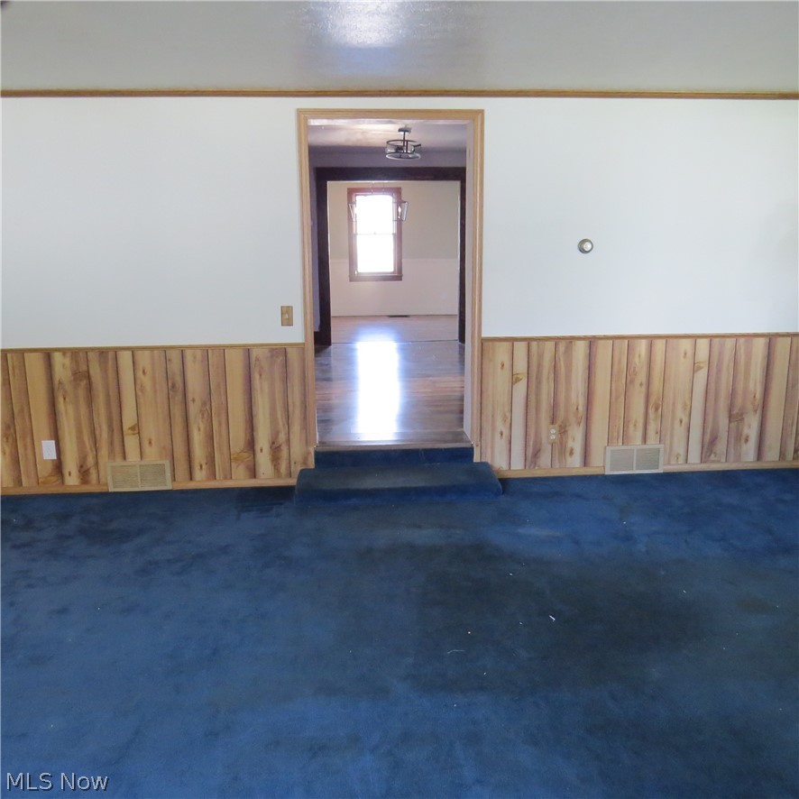 109 Park Avenue NE Carrollton OH 44615