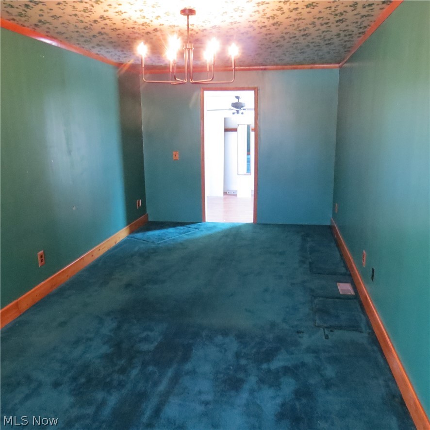 109 Park Avenue NE Carrollton OH 44615