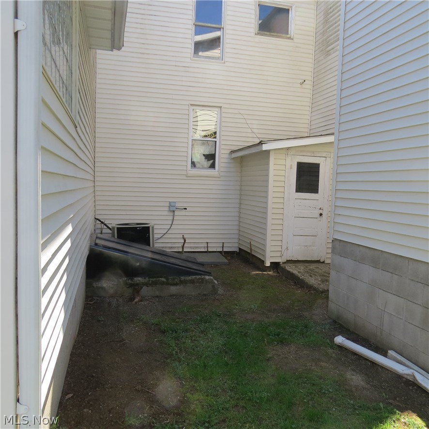 109 Park Avenue NE Carrollton OH 44615