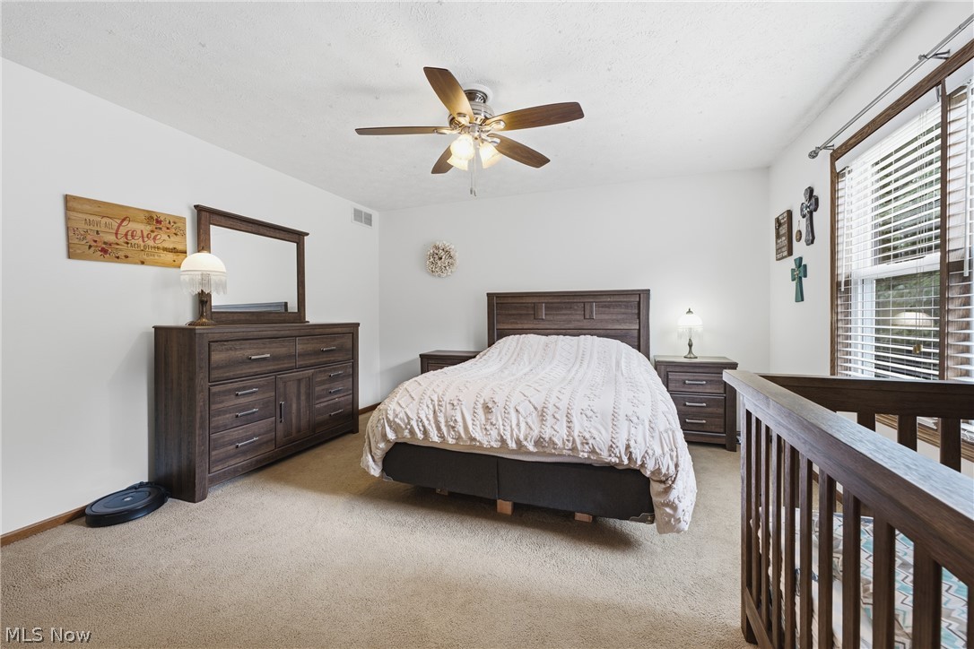 11041 Newbury Avenue NW Uniontown OH 44685
