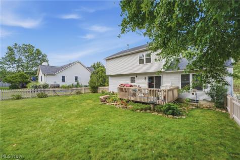 11041 Newbury Avenue NW Uniontown OH 44685
