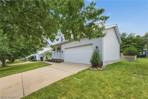 11041 Newbury Avenue NW Uniontown OH 44685