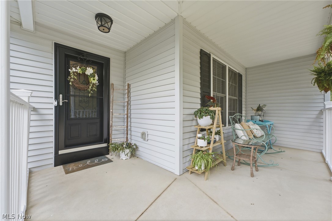 11041 Newbury Avenue NW Uniontown OH 44685