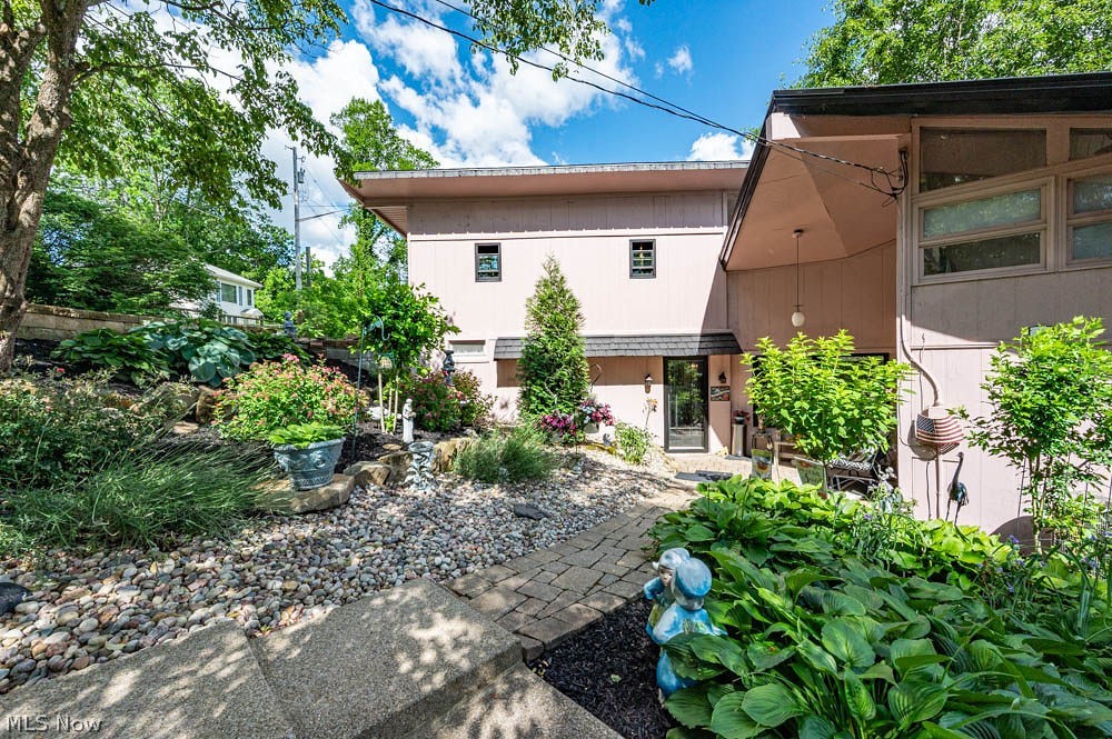 32050 Sunset Drive Hanoverton OH 44423