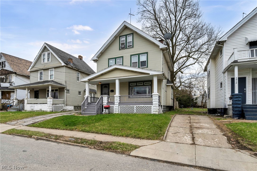 7914 Dorver Avenue Cleveland OH 44105