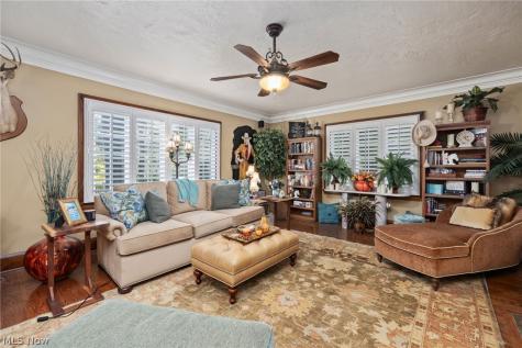 3571 Greenwich Road Norton OH 44203
